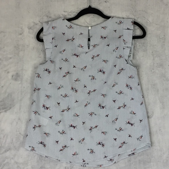 Monteau Los Angeles Top Sz Small Bird Pattern Pleated Cap Sleeve Keyhole Back - Picture 3 of 10